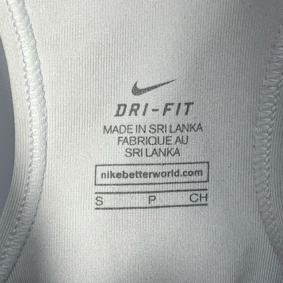 Nike dri fit sport bra, size small ￼ - Picture 3 of 6